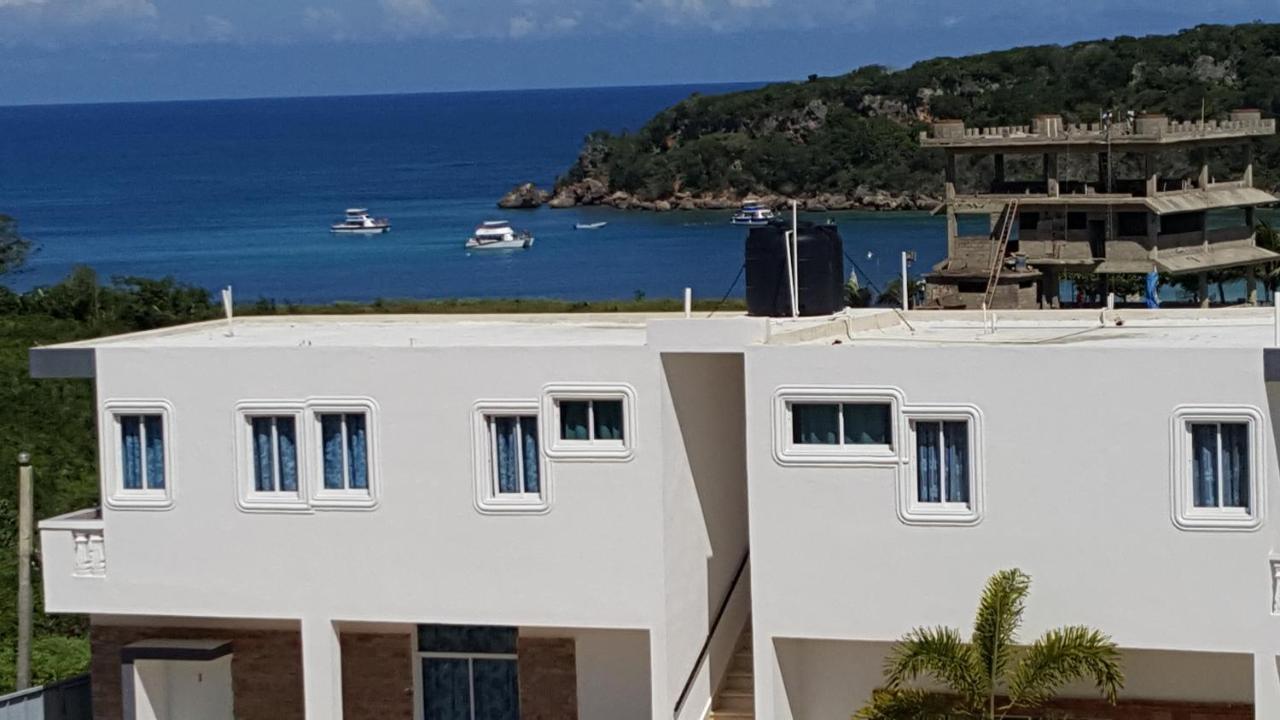 Ensenada Resort Punta Rucia Dış mekan fotoğraf